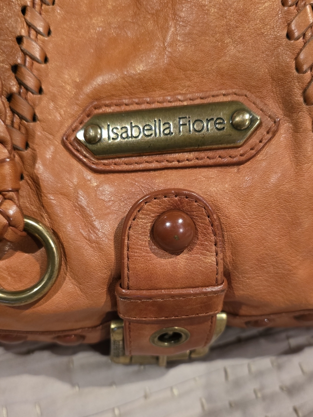 VINTAGE ISABELLA FIORE Tan Leather Shoulder Bag with Braided Trim - Picture 2 of 7